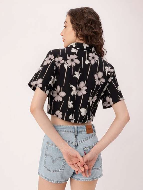 women printed collared short sleeve crop shirt - 21983477 - Standard Image - 3