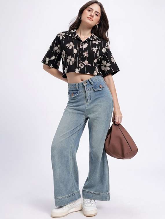 women printed collared short sleeve crop shirt - 21983483 - Standard Image - 3
