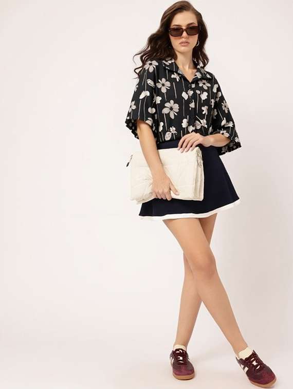 women printed collared short sleeve crop shirt - 21983491 - Standard Image - 3