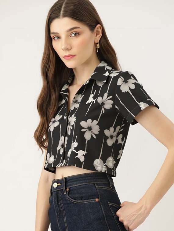 women printed collared short sleeve crop shirt - 21983493 -  Zoom Image - 0