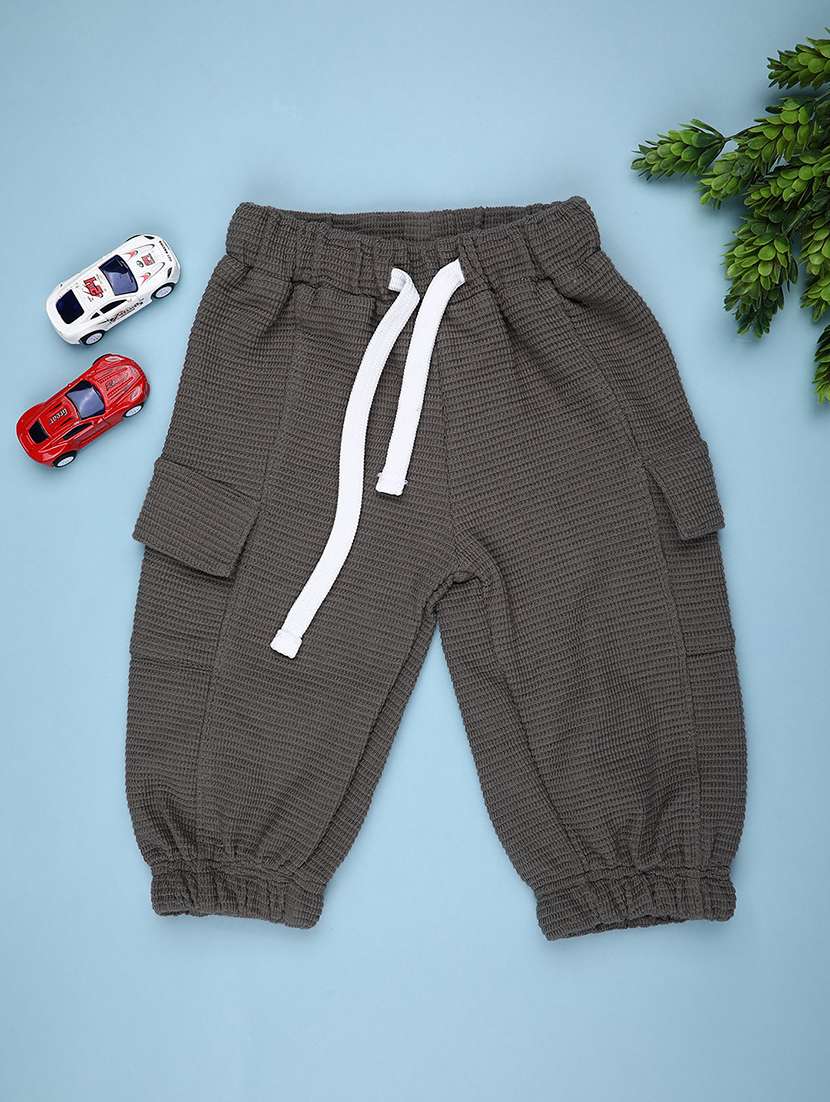 boys solid mid rise cargo jogger