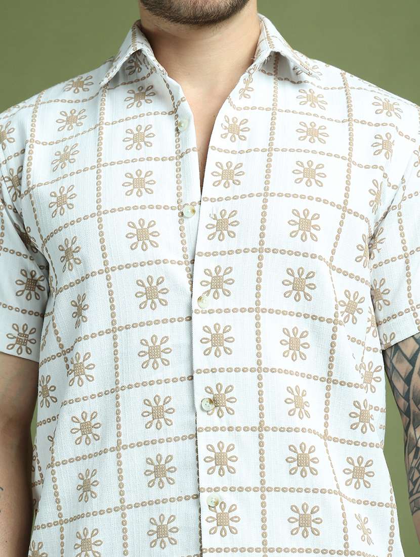 men embroidered collared short sleeve shirt - 21984407 -  Standard Image - 5