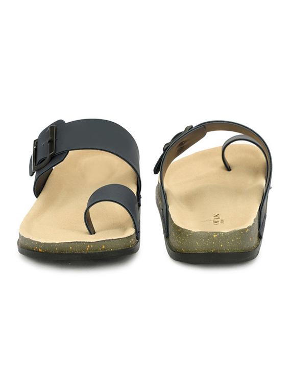 men solid one toe sandal - 21984433 - Standard Image - 3