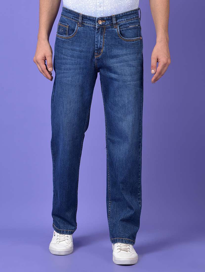 men solid mid rise straight fit jeans