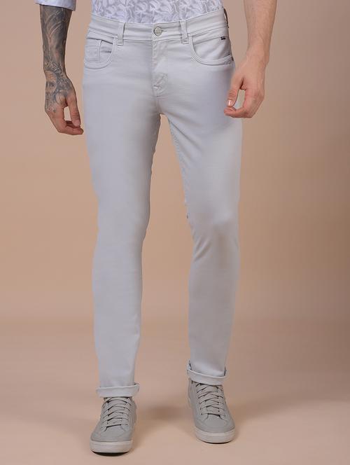 men solid mid rise slim fit jeans - 21984507 - Standard Image - 0