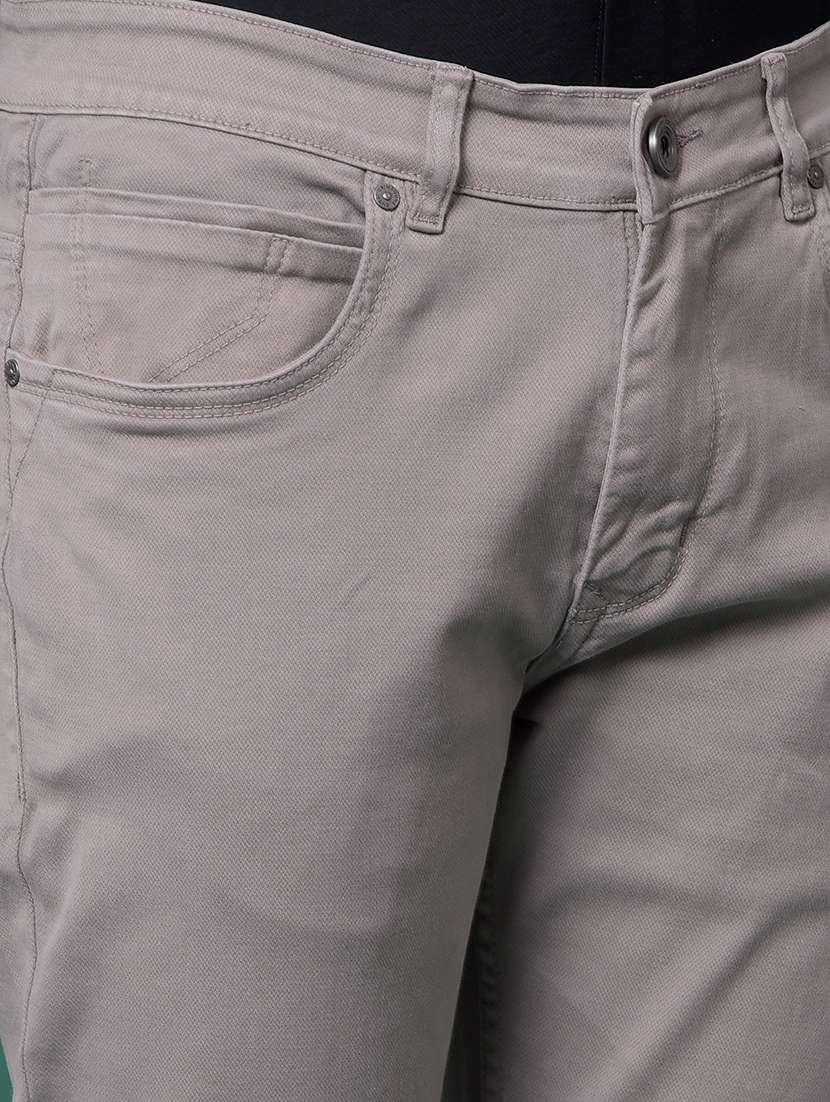 men solid mid rise slim fit jeans - 21984534 - Standard Image - 5