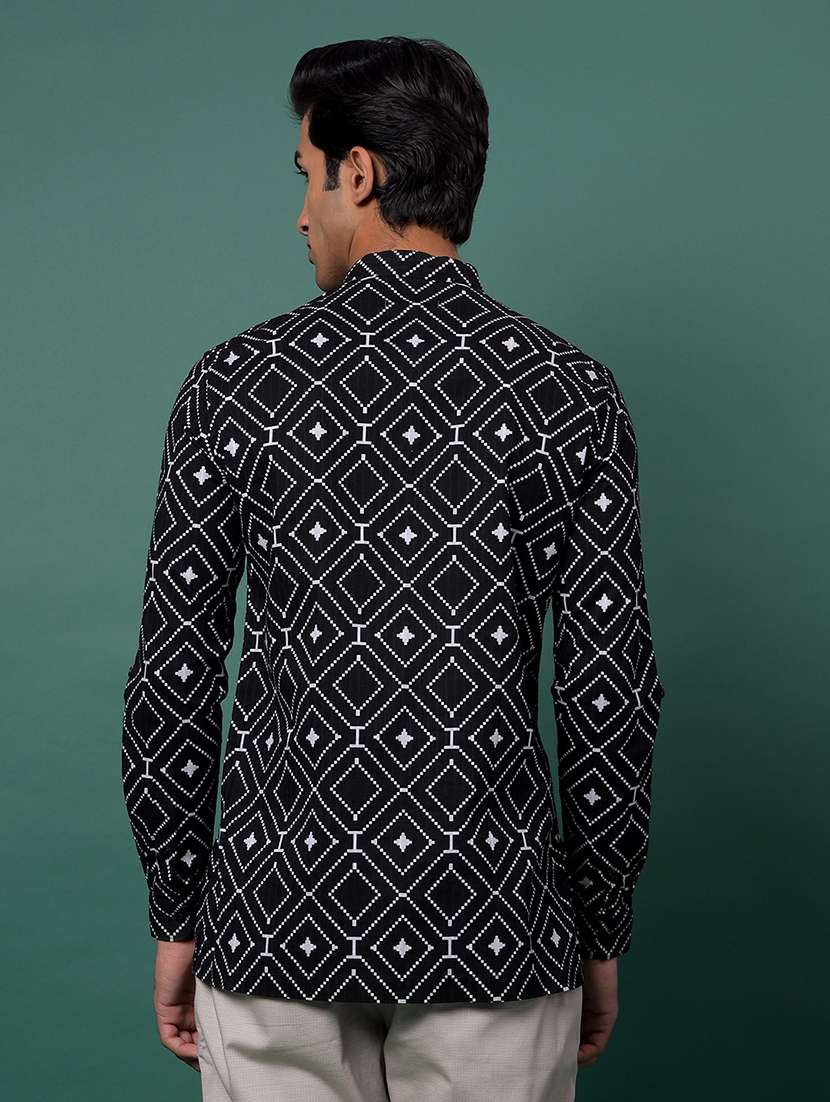 men printed mandarin neck short kurta - 21984554 -  Standard Image - 3
