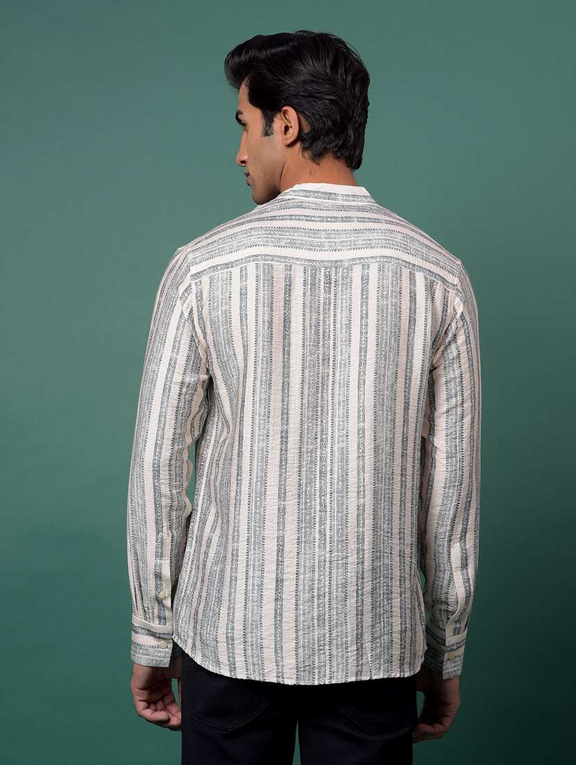 men striped mandarin neck short kurta - 21984557 - Standard Image - 3