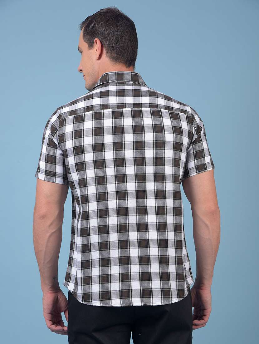 men checkered short sleeve slim fit casual shirt - 21984775 -  Standard Image - 3