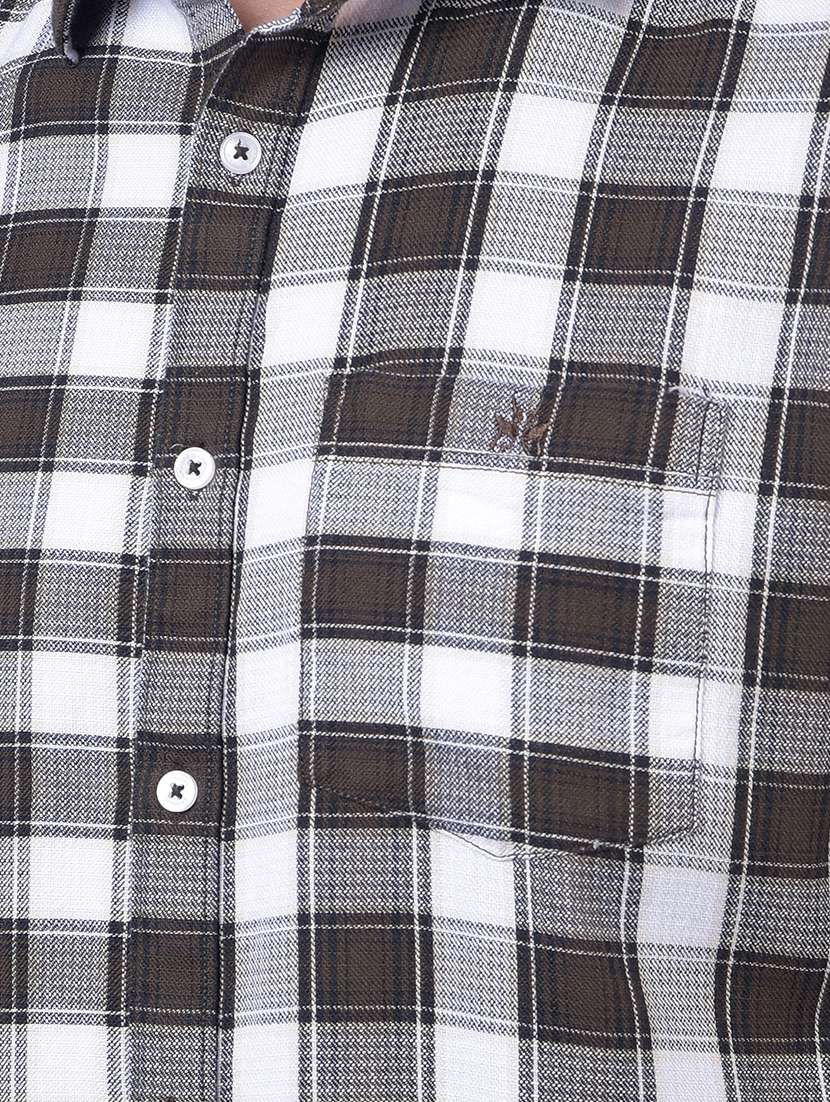 men checkered short sleeve slim fit casual shirt - 21984775 -  Standard Image - 5