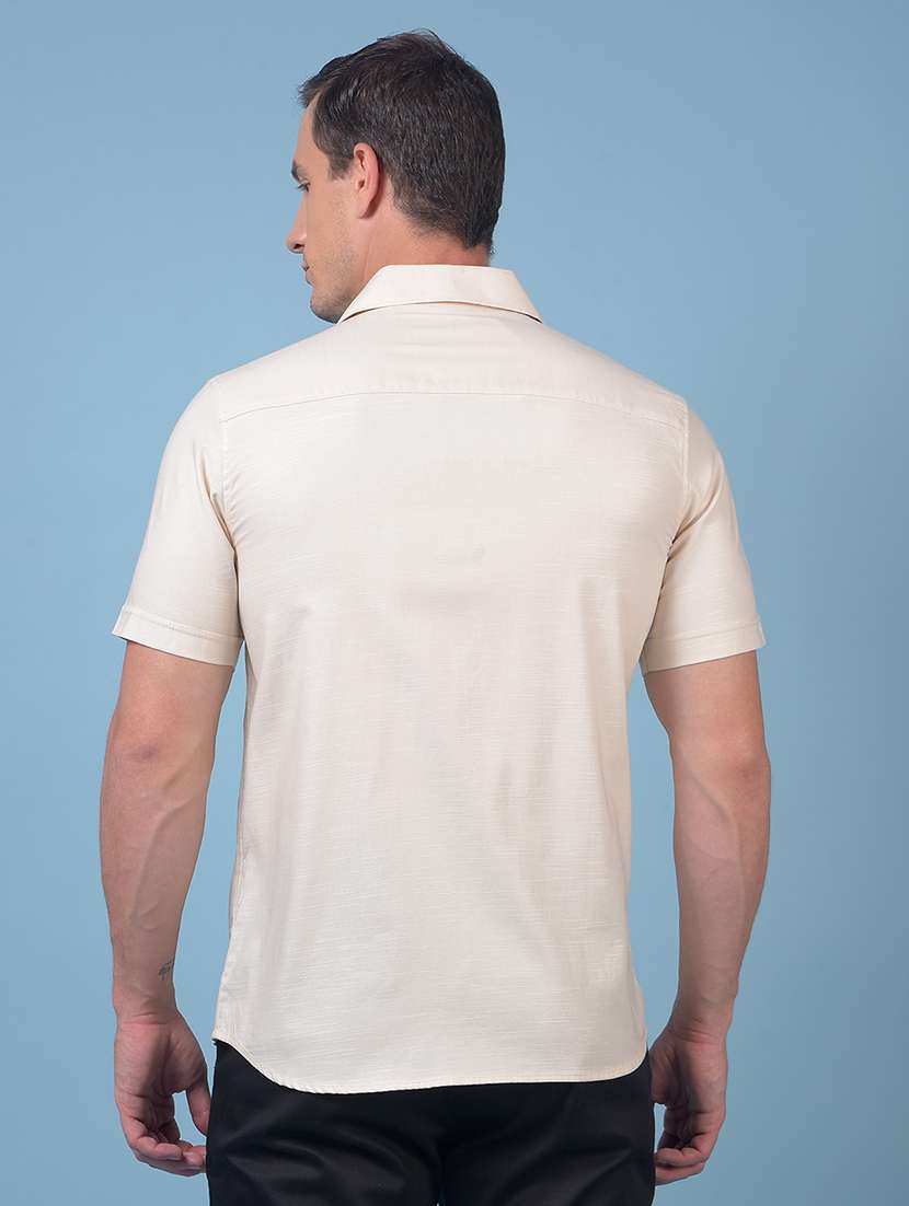 Men Solid Short Sleeve Slim Fit Casual Shirt - 21984806 -  Standard Image - 3