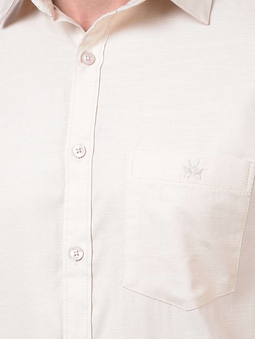 Men Solid Short Sleeve Slim Fit Casual Shirt - 21984806 -  Standard Image - 5
