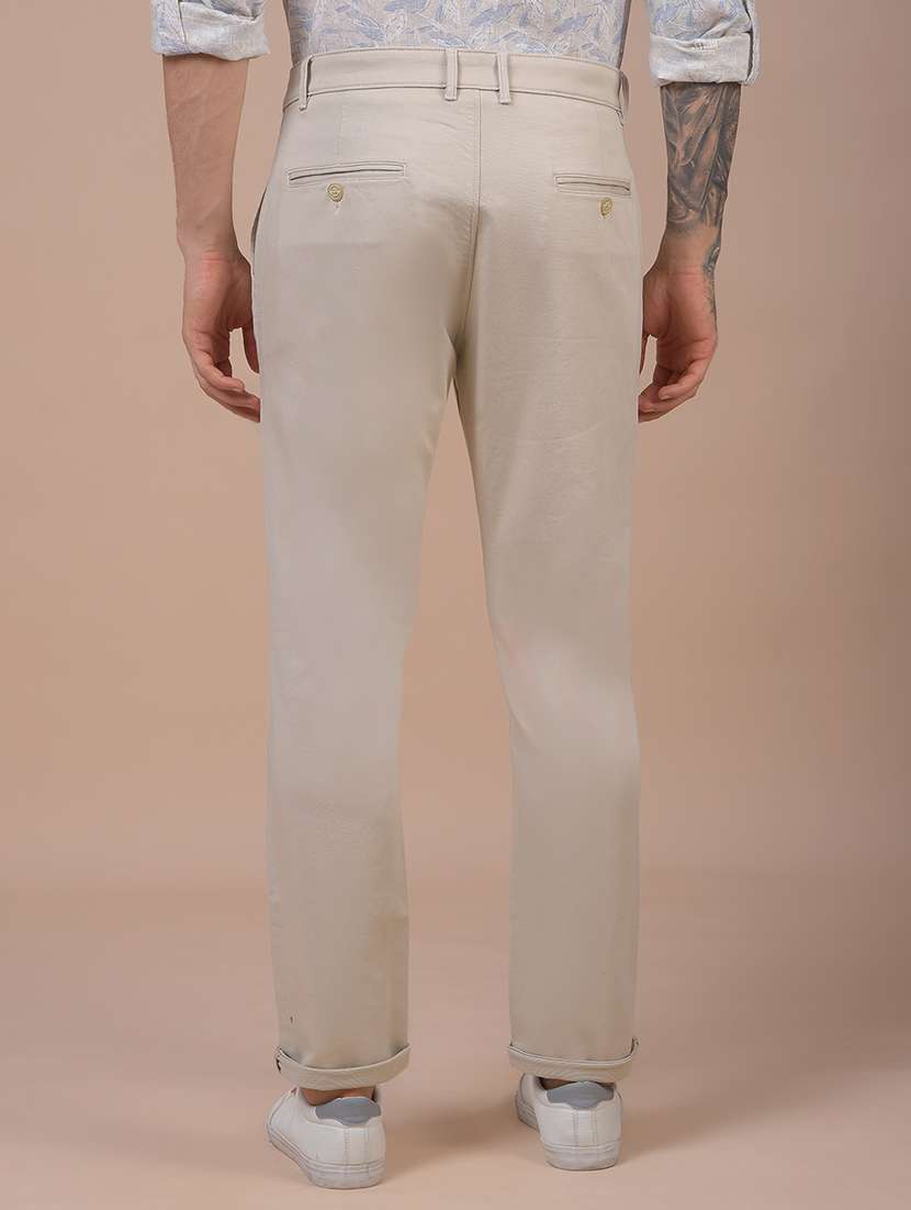 men solid mid rise slim fit chinos  - 21985008 -  Standard Image - 3