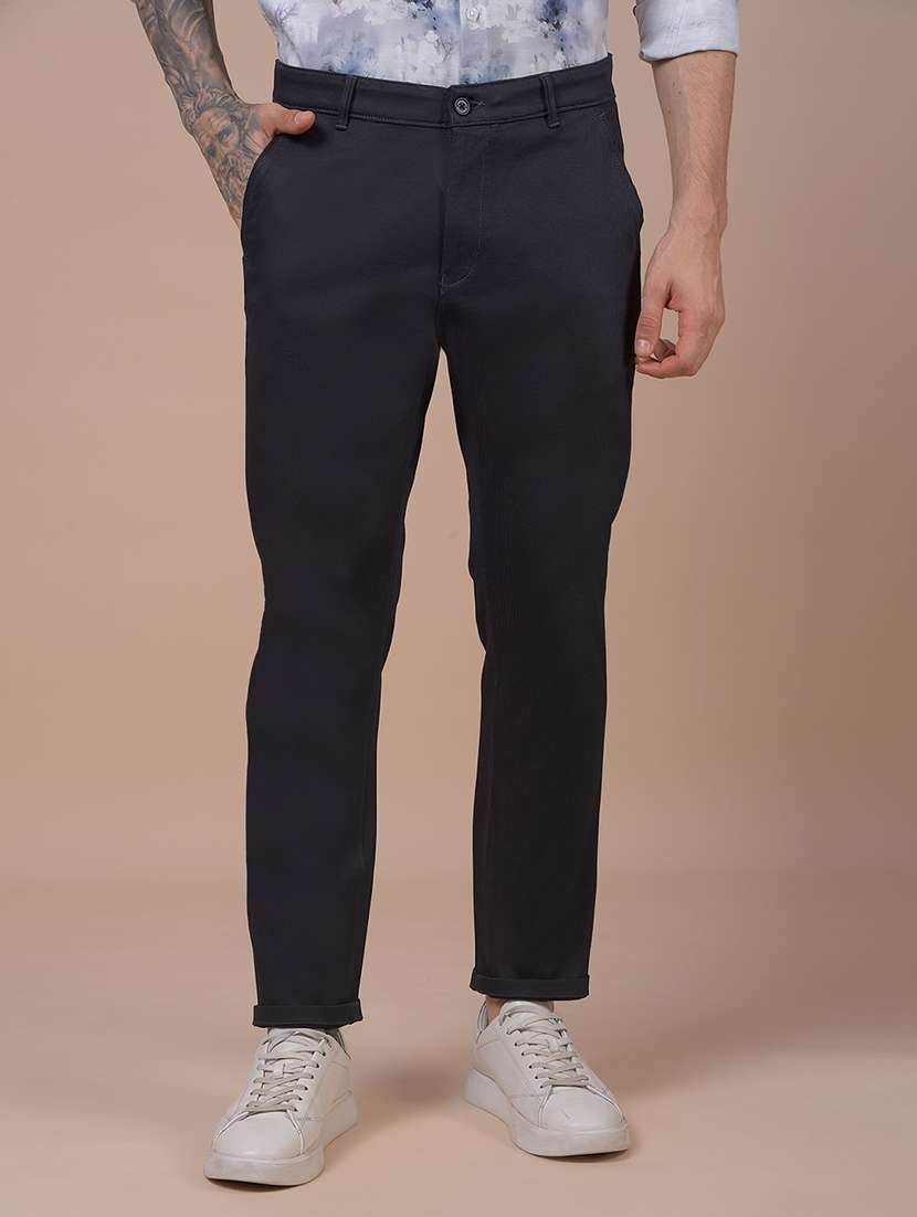 men solid mid rise slim fit chinos 