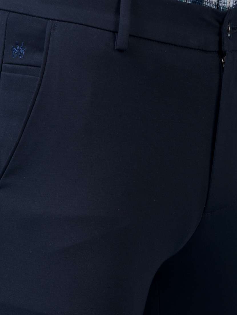 men solid mid rise slim fit chinos  - 21985035 -  Standard Image - 5