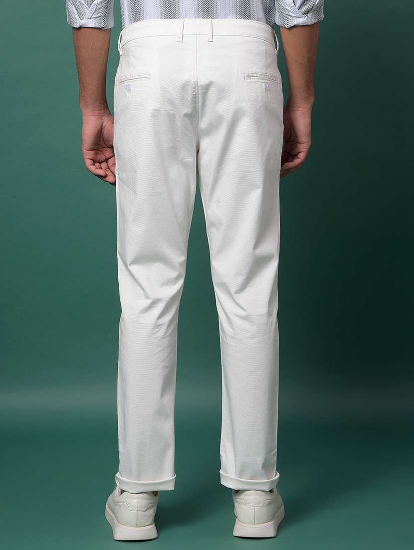 men solid mid rise slim fit chinos - 21985082 - Standard Image - 3