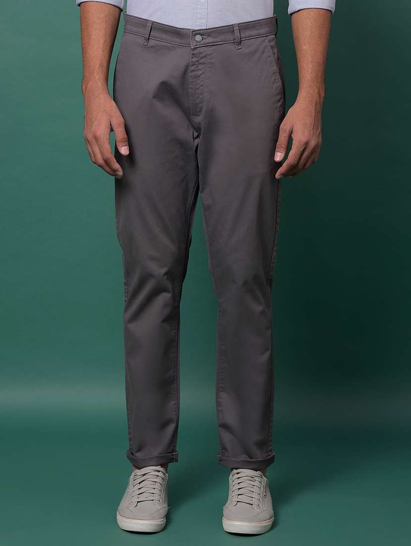 men solid mid rise slim fit chinos 