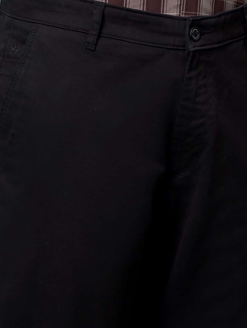 men solid mid rise straight fit chinos - 21985089 - Standard Image - 5