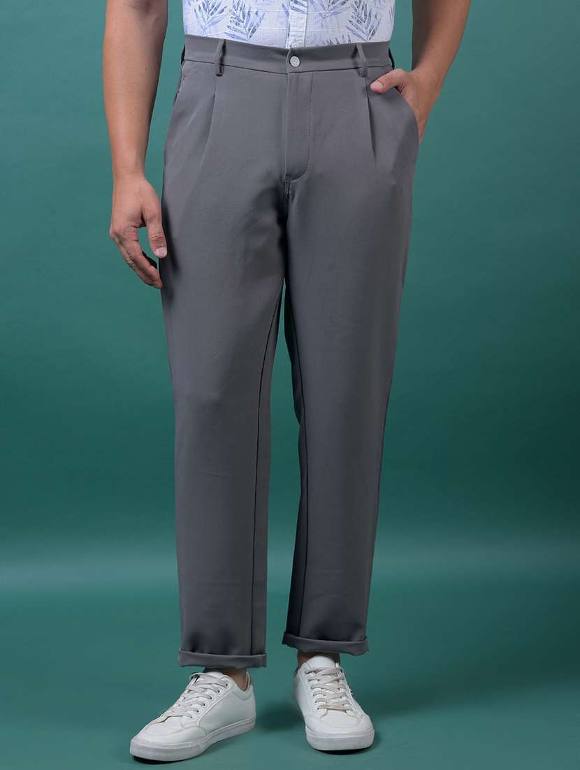 men solid mid rise straight fit chinos 