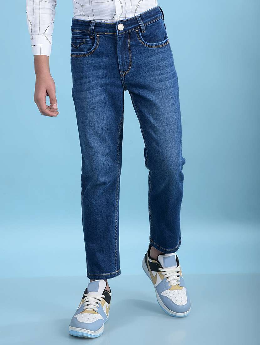 boys solid mid rise straight fit jeans