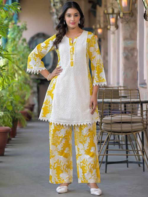 women floral three quarter sleeve ethnic co-ord set - 21985480 - Standard Image - 0
