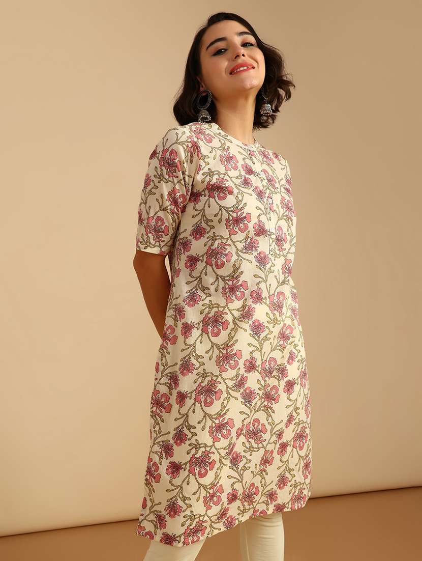 women three quarter sleeve straight kurta