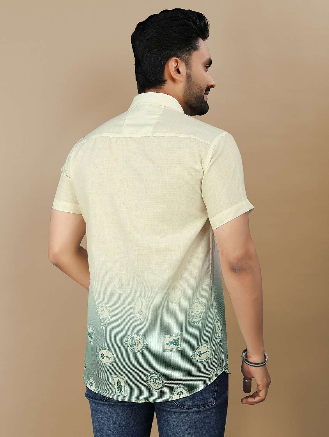 men printed short sleeve collared regular fit shirt - 21985944 -  Standard Image - 3