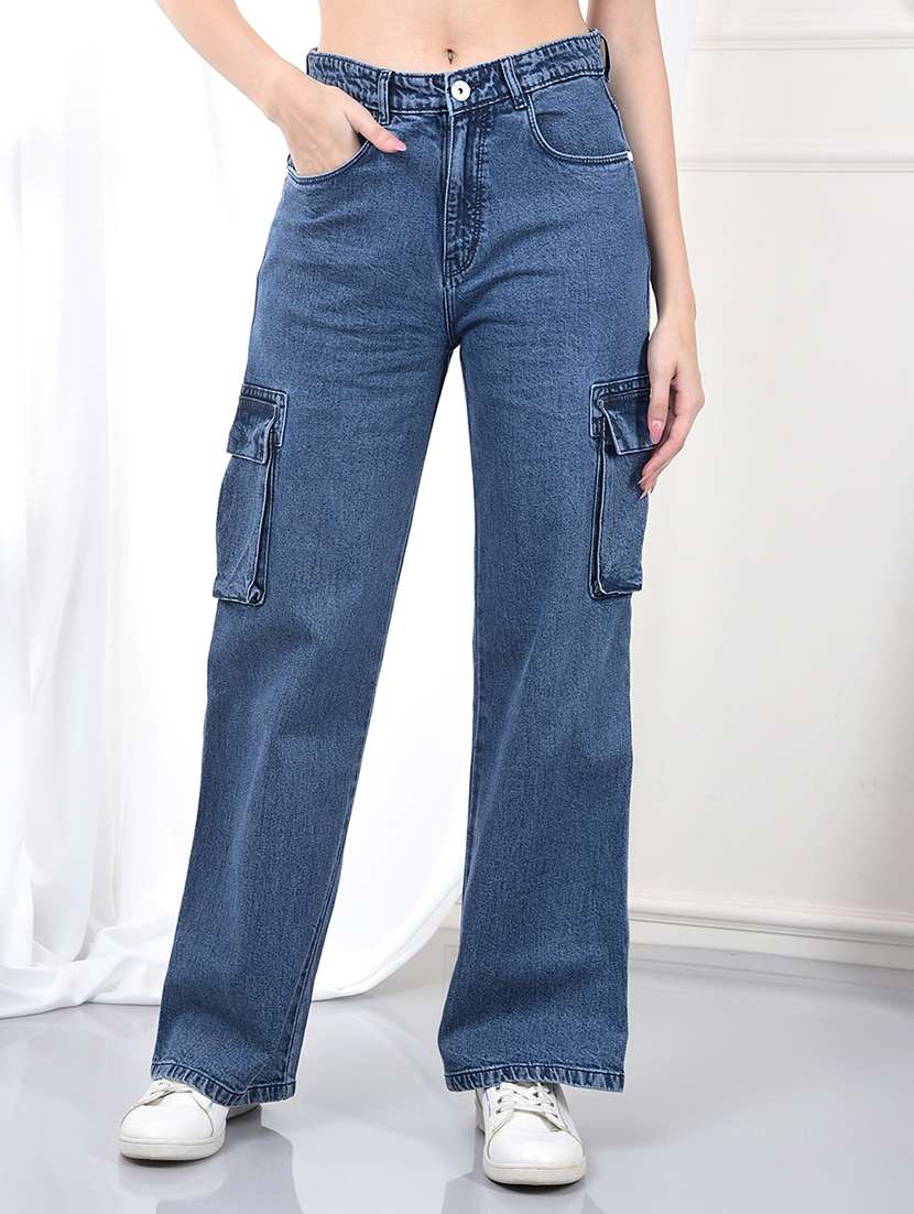 women solid mid rise denim cargo