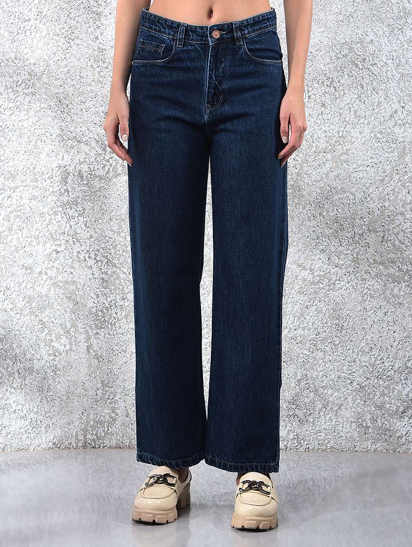 women solid mid rise straight fit jean