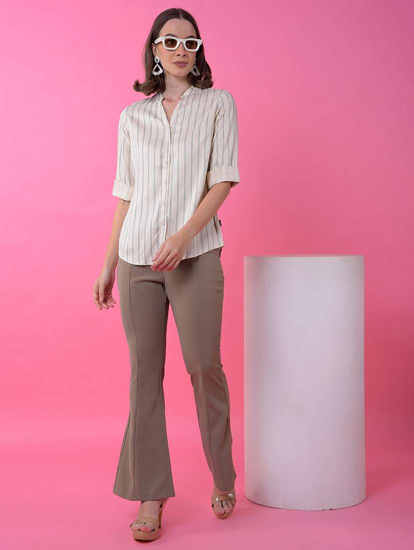 women solid mid rise bootcut trouser - 21986186 -  Standard Image - 5