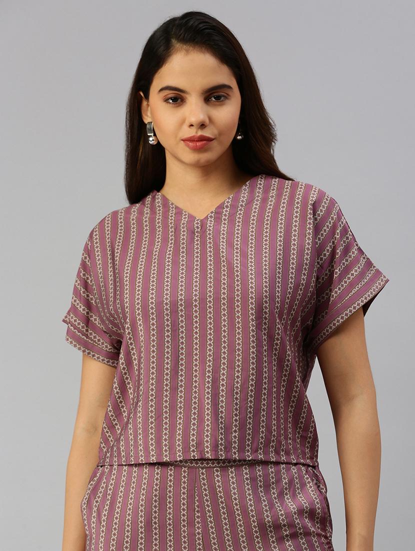 women geometric print short sleeve crop top