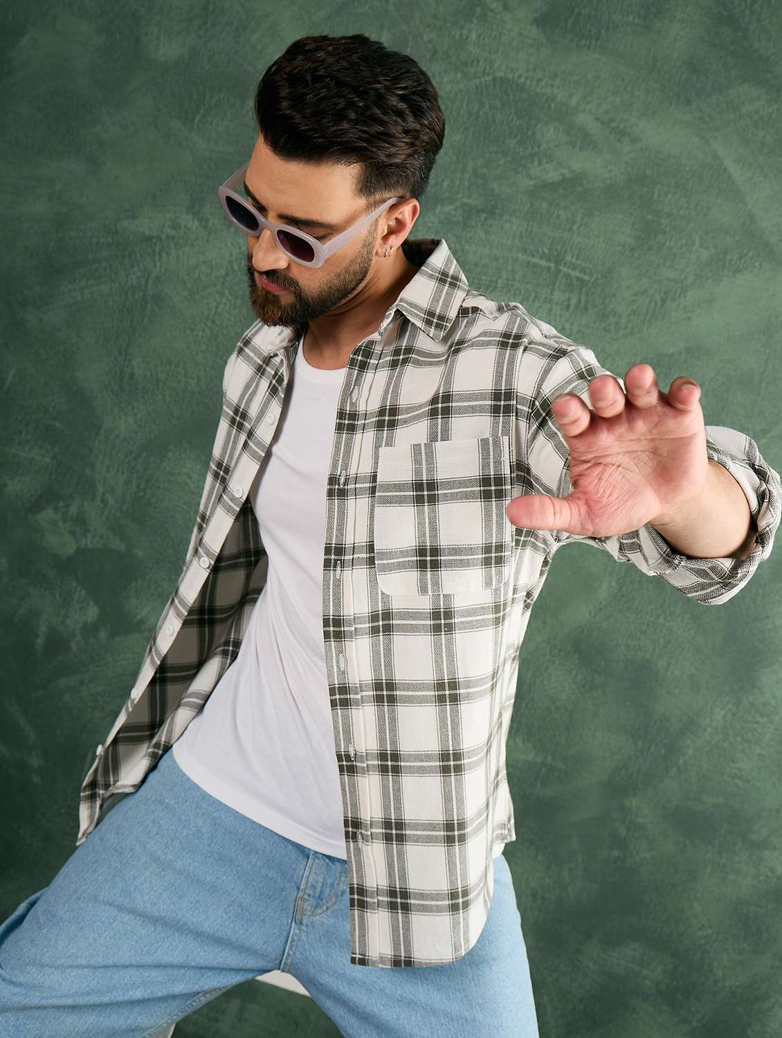 men checkered collared loose fit shirt