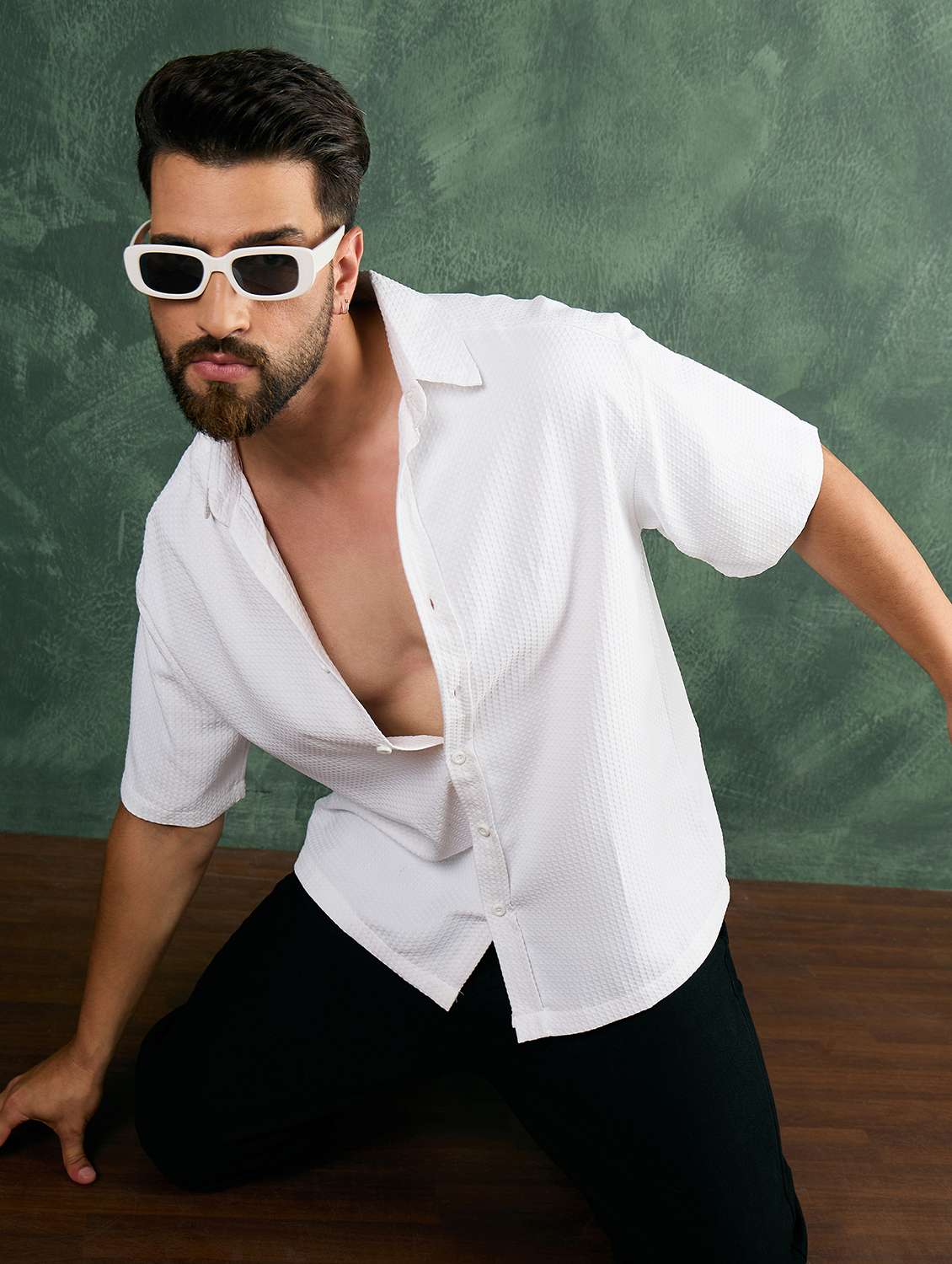 men white textured short sleeve oversized shirt