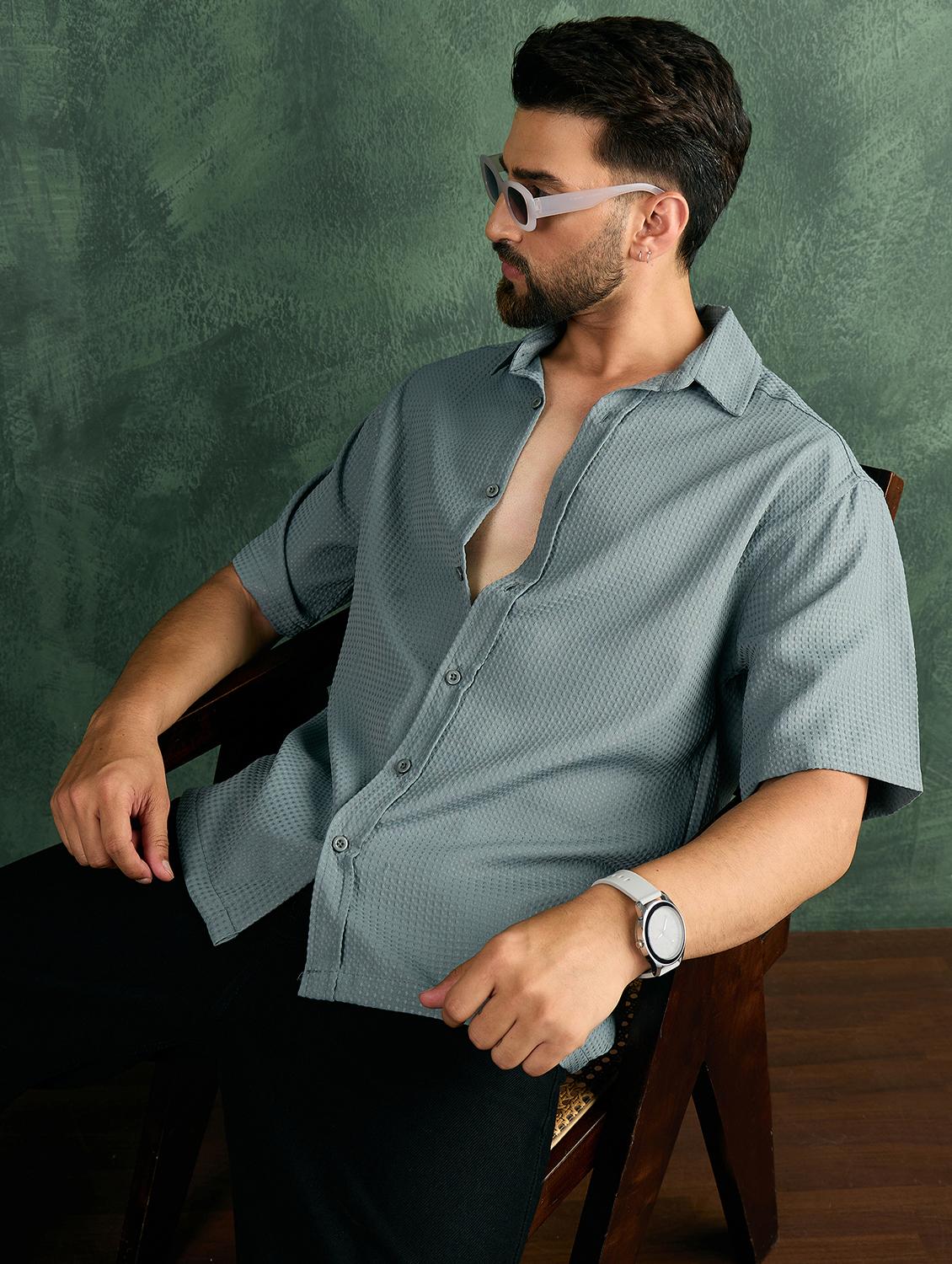 men textuered short sleeve oversize shirt - 21986247 - Zoom Image - 0