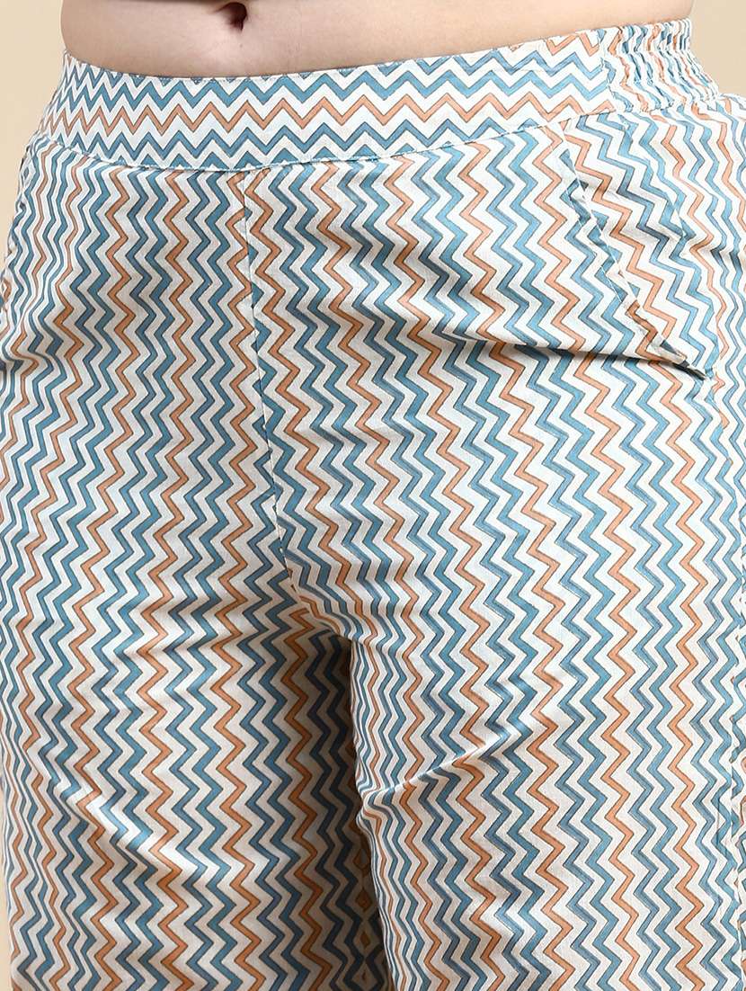 women chevron print mid rise straight palazzo - 21986260 - Standard Image - 3
