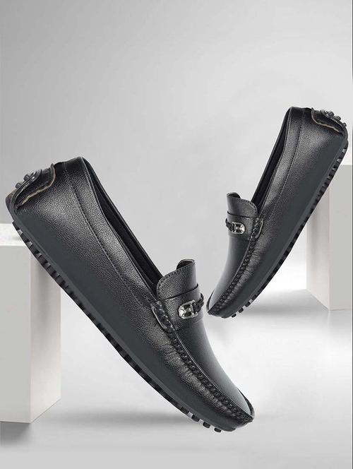 men black slip on loafer - 21986310 -  Standard Image - 0