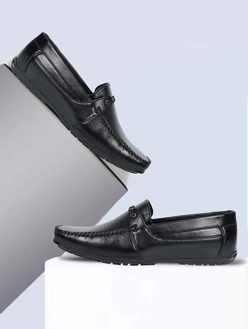 men black slip on loafer - 21986313 -  Standard Image - 0