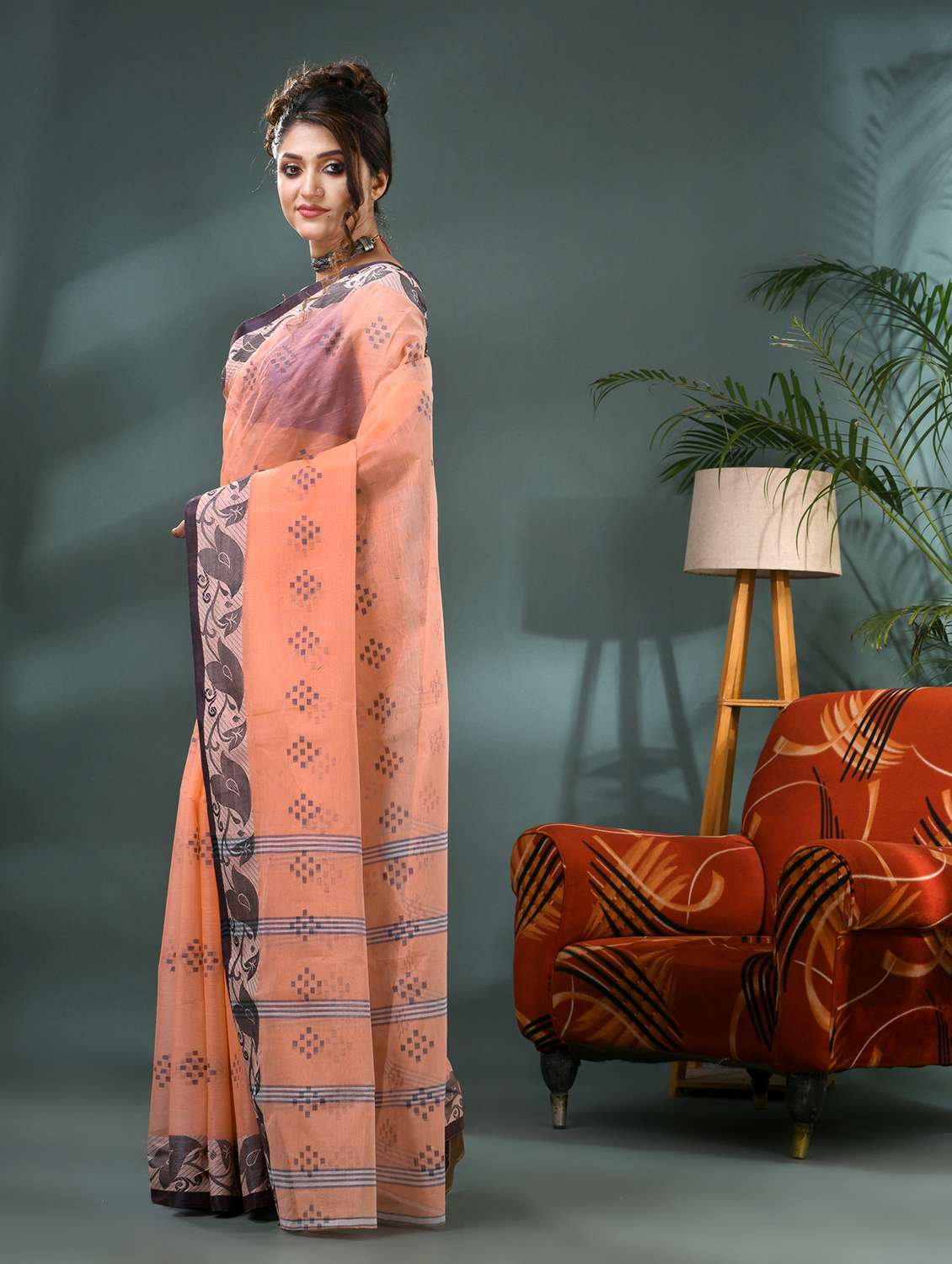 women self design handloom saree - 21986584 -  Standard Image - 3