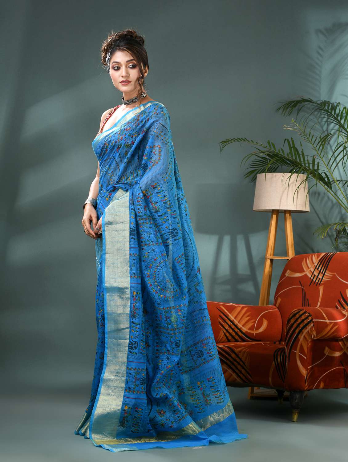 women warli printed bordered saree with blouse