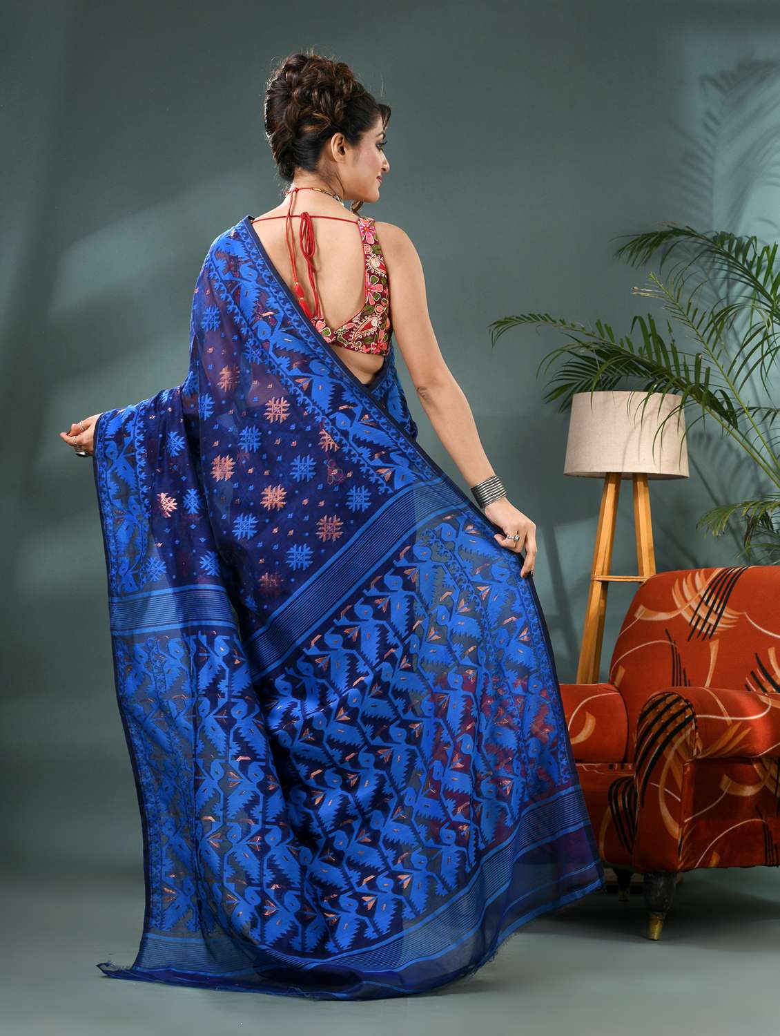 women self design jamdani saree - 21986607 - Standard Image - 3