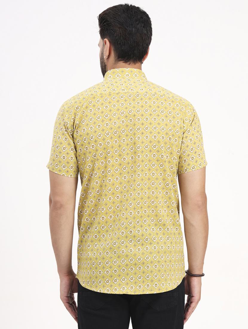 men printed short sleeve regular fit casual shirt - 21986734 - Standard Image - 3