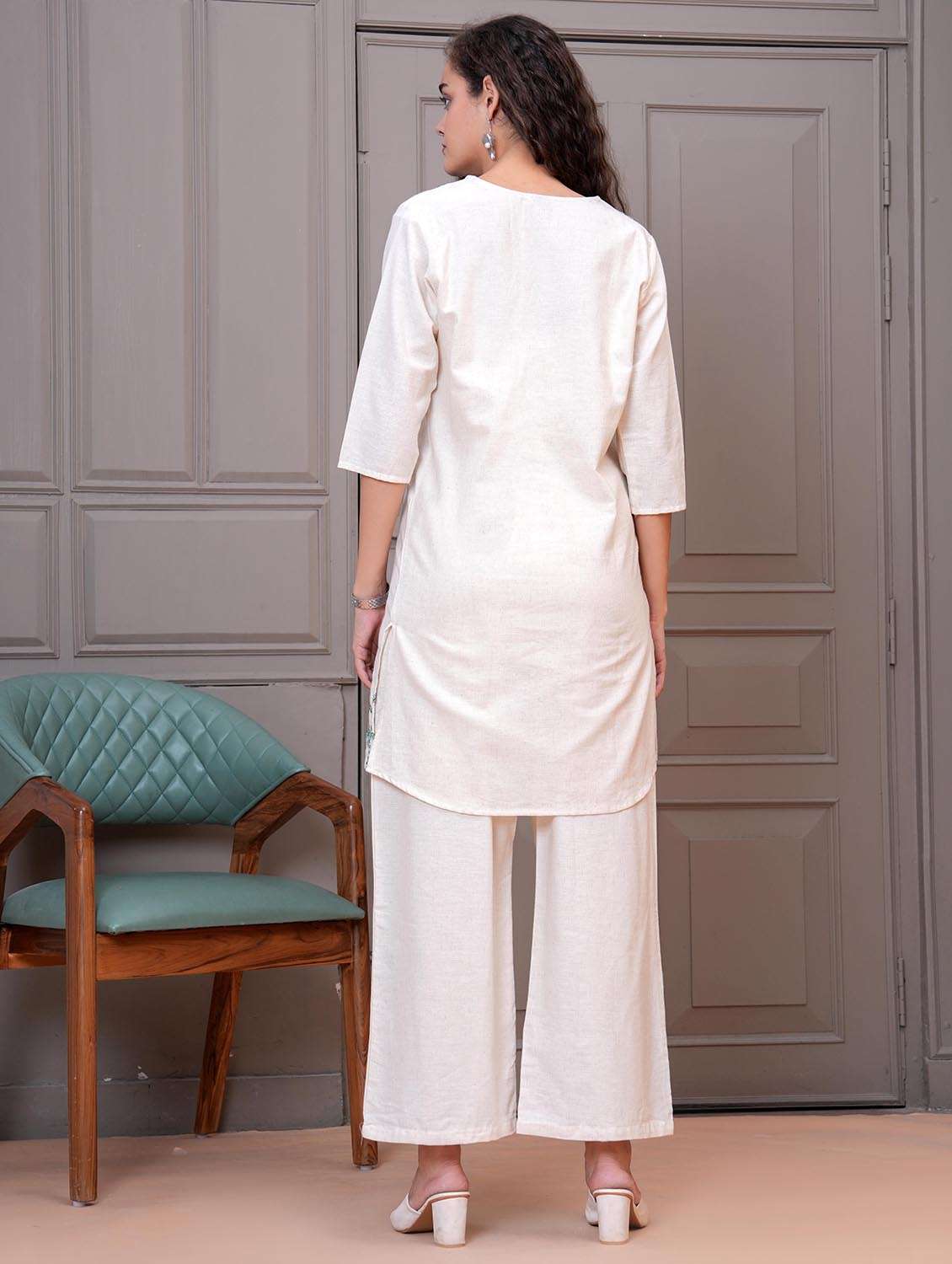 women white embroidered tie-up neck co-ord set - 21986801 - Standard Image - 3