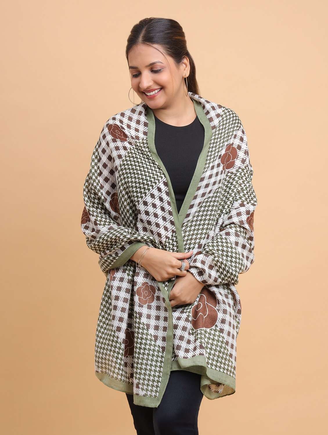 women checkered viscose scarf  