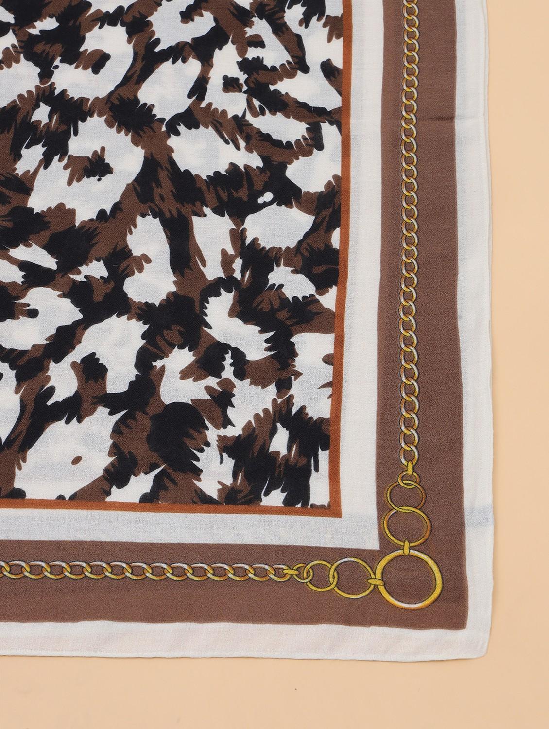 printed women scarf - 21986818 - Standard Image - 5