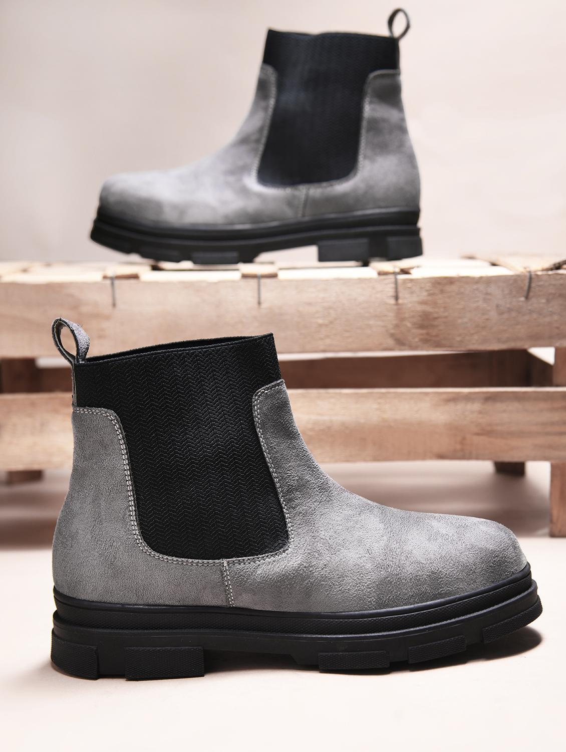 women grey solid ankle boot