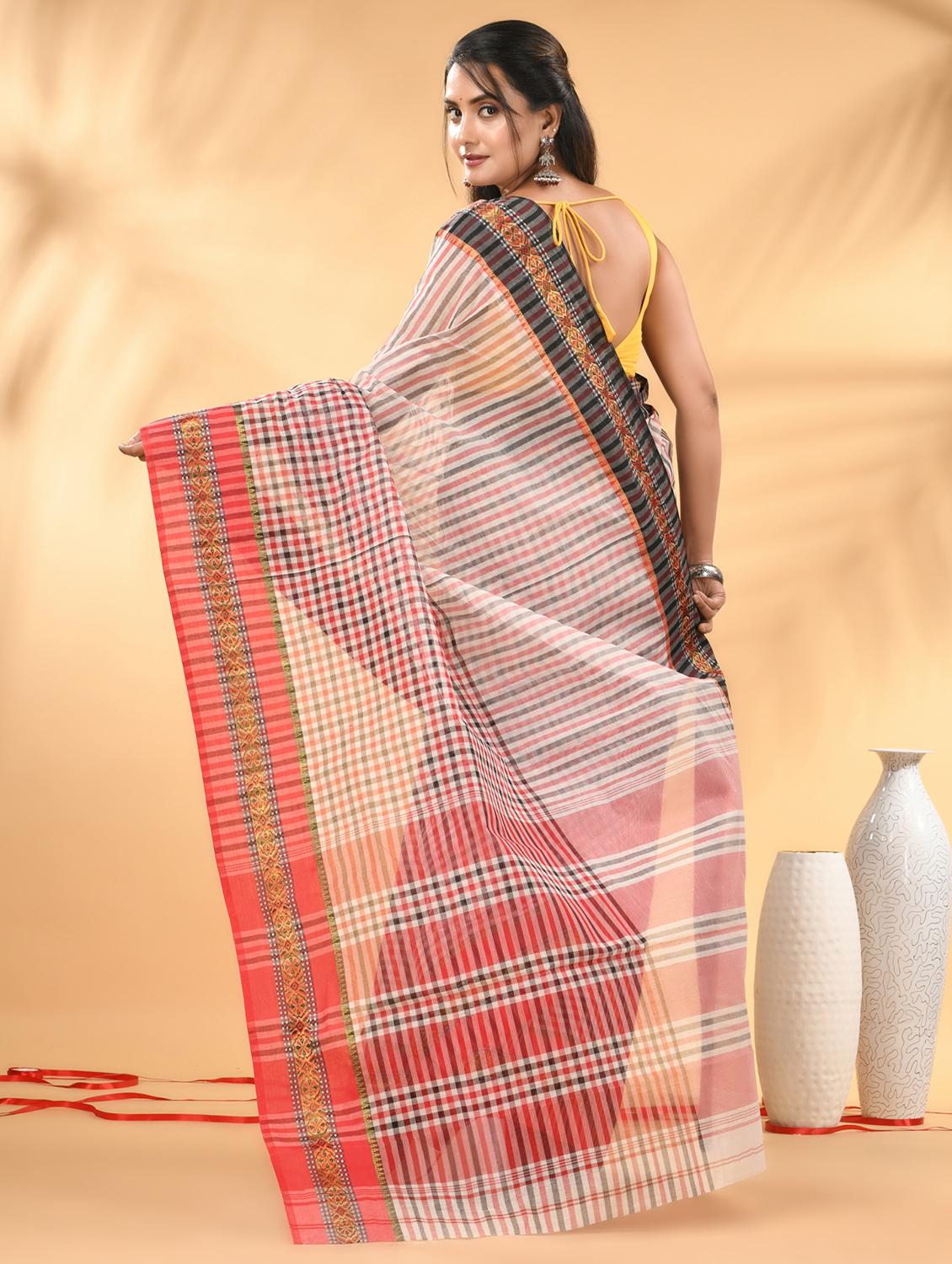 women checkered tant saree - 21986918 - Standard Image - 3