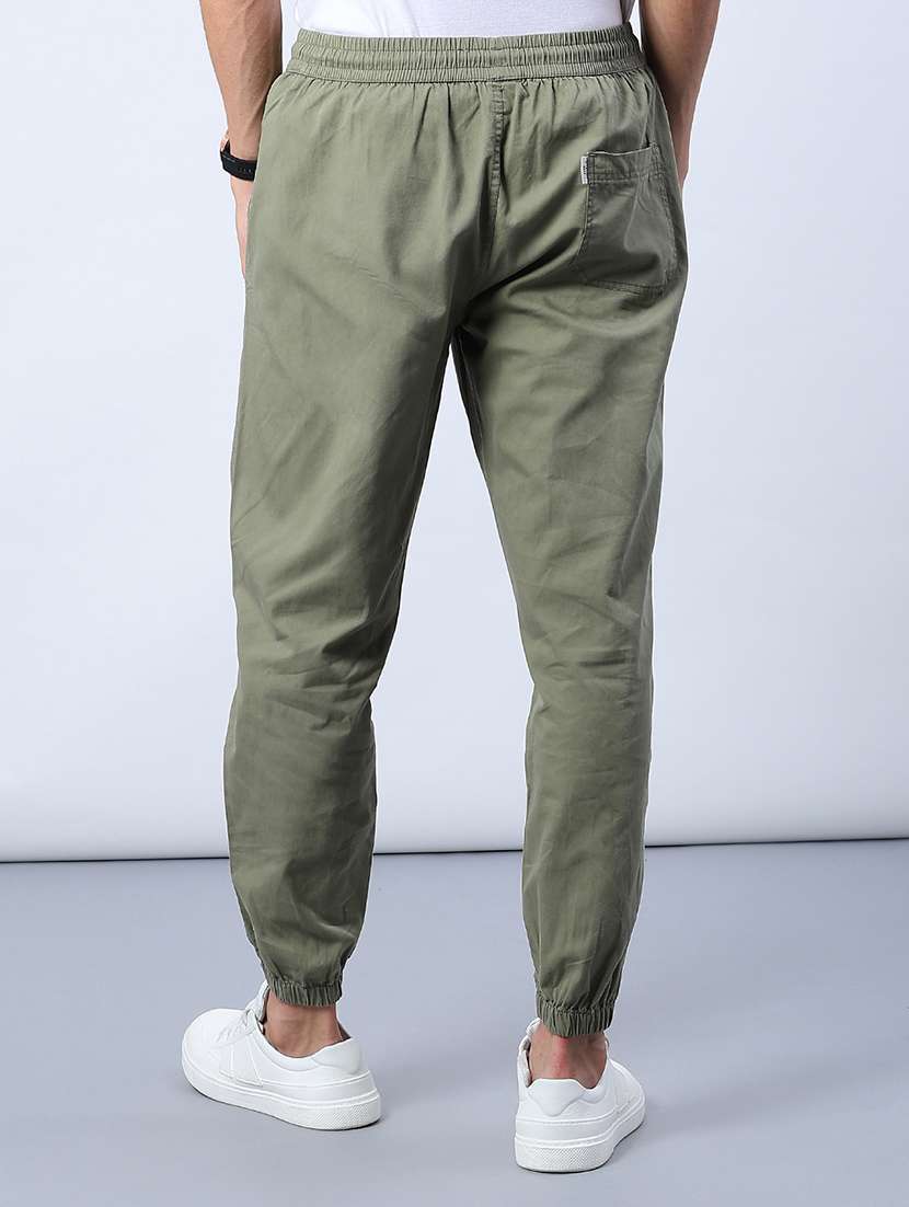 men solid mid rise jogger - 21987205 -  Standard Image - 3