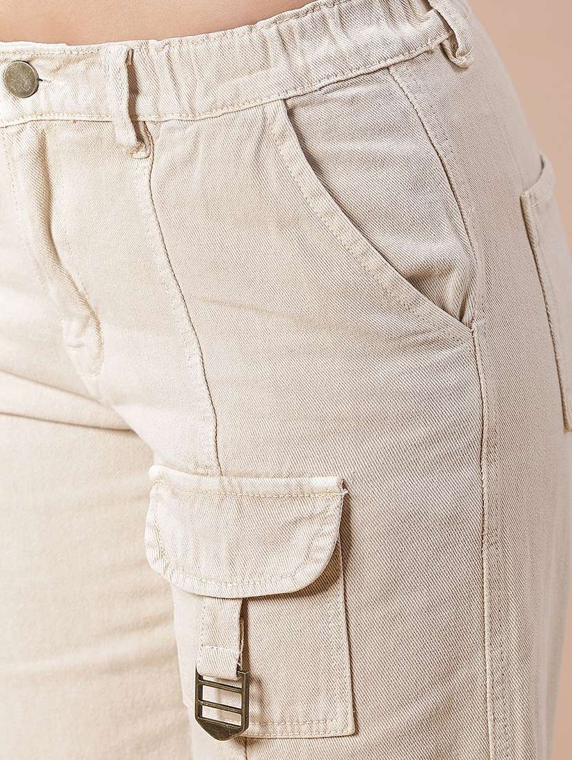 women solid mid rise regular fit cargo - 21987294 -  Standard Image - 5