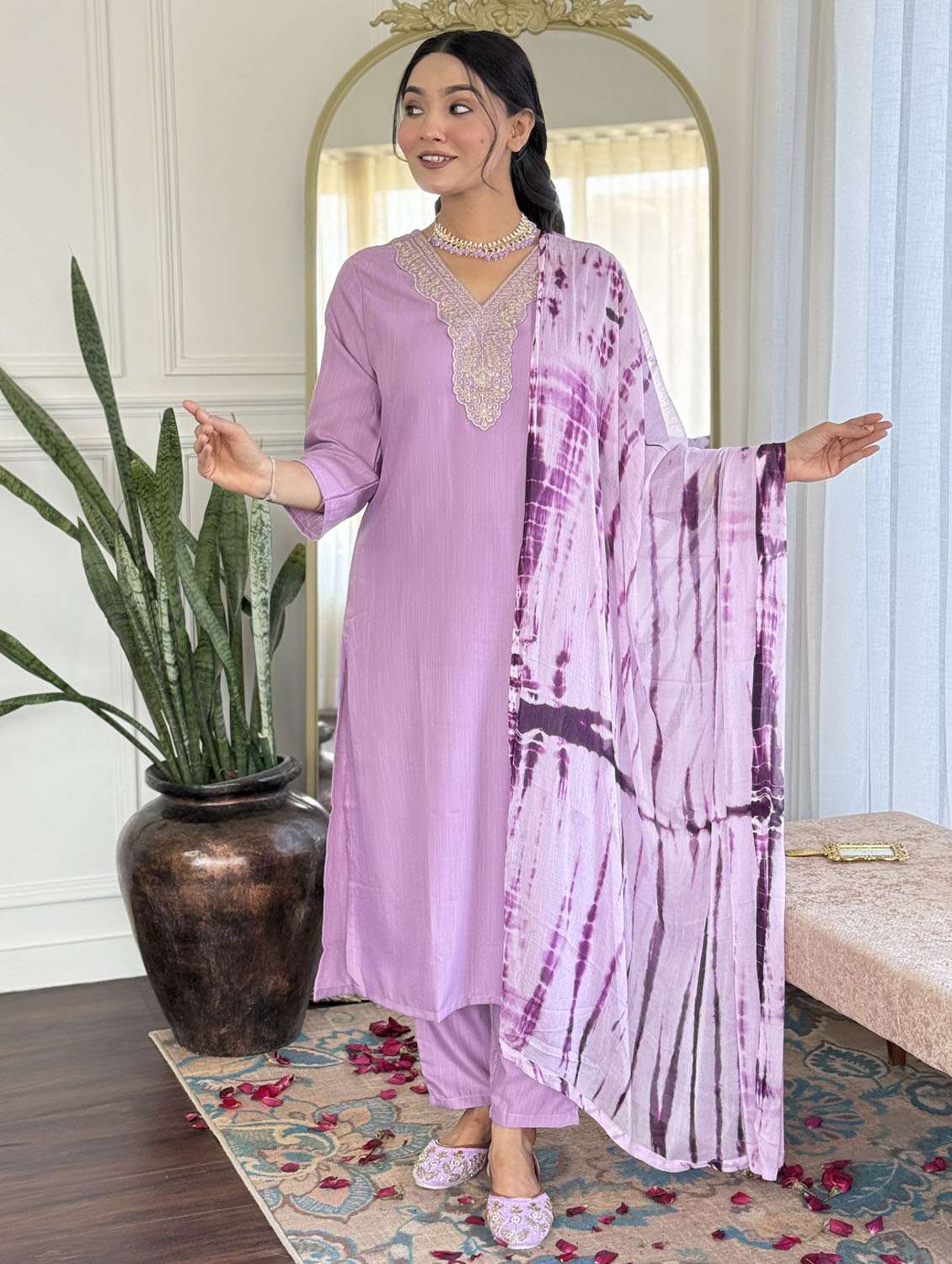 women three quarter sleeve kurta pant with dupatta set - 21987345 - Standard Image - 5