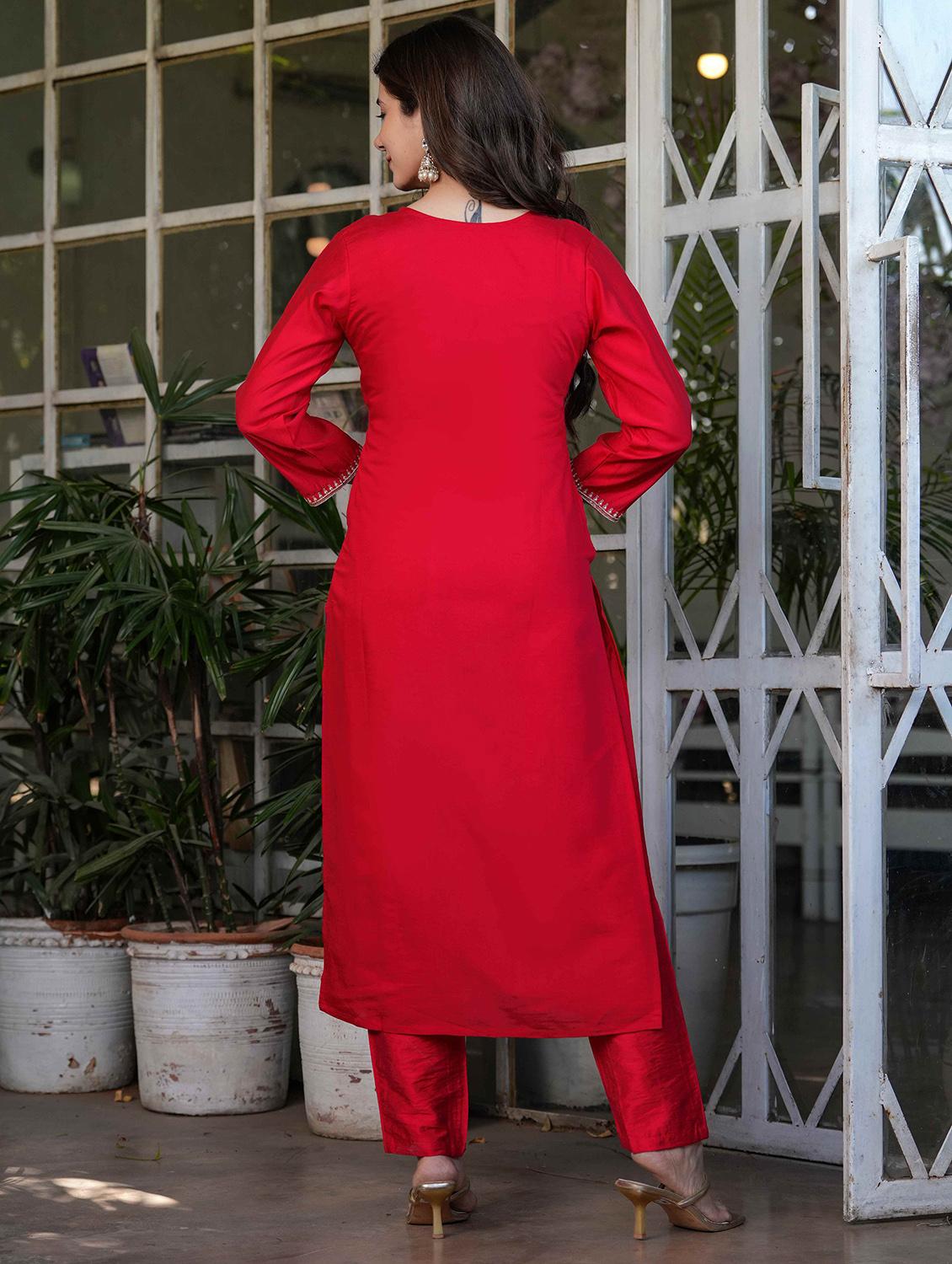women three quarter sleeve kurta pant with dupatta set - 21987364 - Standard Image - 3